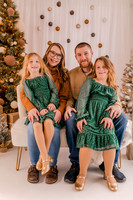 Steph & Kirsti Family