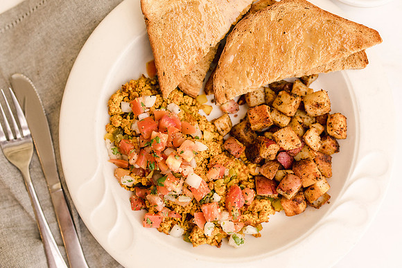 GE9A4915
